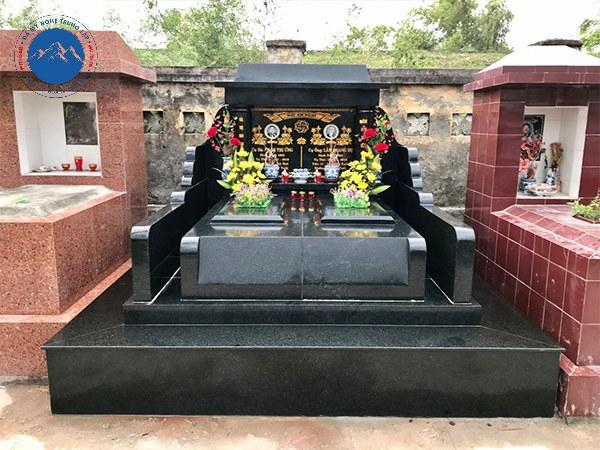 Mẫu mộ đôi đá hoa cương