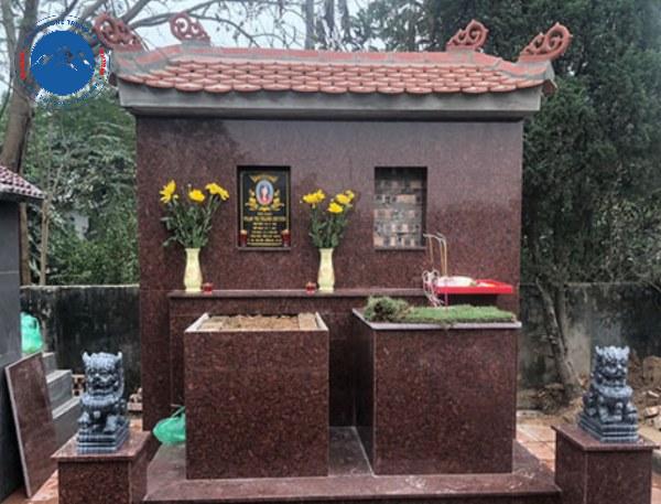 Mẫu mộ đôi ốp đá granite đỏ Bình Định sang trọng