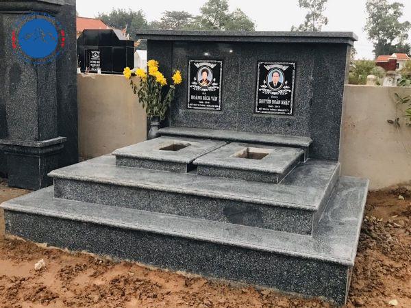 Mẫu mộ đôi ốp đá granite đơn giản tinh tế