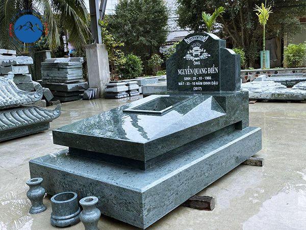 Mẫu nhà mồ đá nguyên khối cao cấp