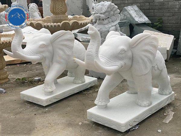 Mẫu tượng voi đá cẩm thạch trắng phong thủy đẹp