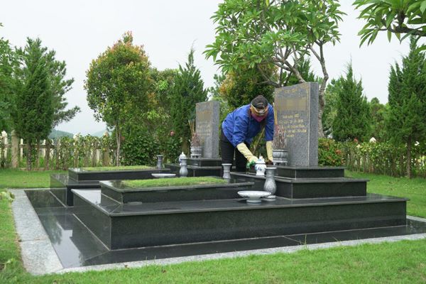 Mộ đá đôi dành cho địa táng nguyên vẹn (không bốc mộ)