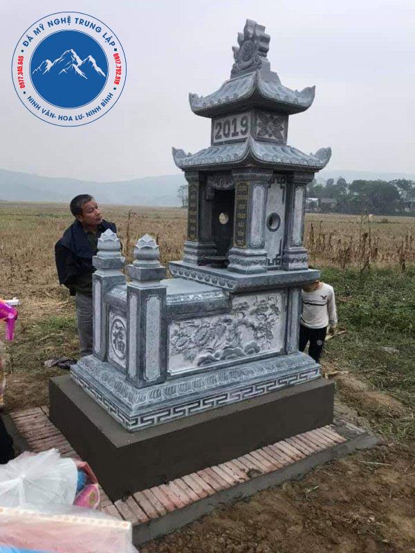 Mộ đá hai tầng mái cao ráo chuẩn phong thủy Lỗ Ban