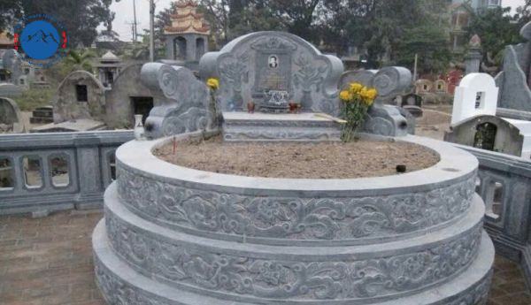 Mộ đá tròn quy mô lớn thi công thực tế tại địa phương