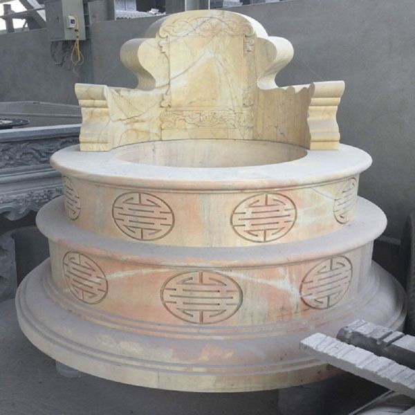 Mộ đá vàng dạng tròn mang đậm nét cổ điển và truyền thống