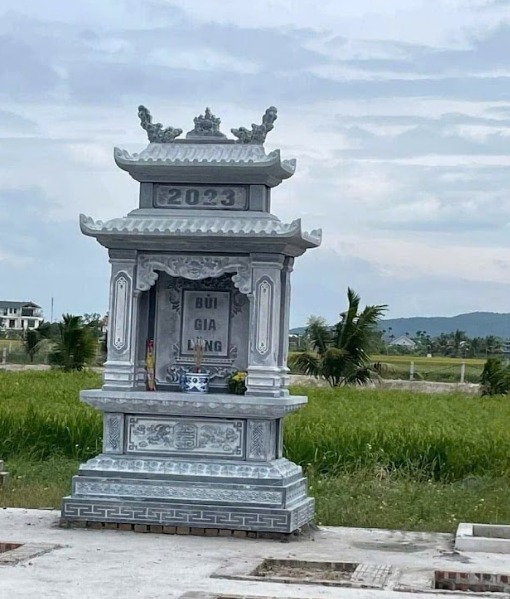 Mộ đá bậc thang nhẹ nhàng
