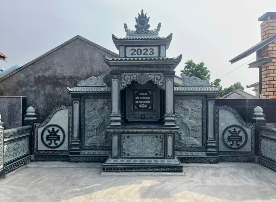 Mộ đá có mái che bền vững