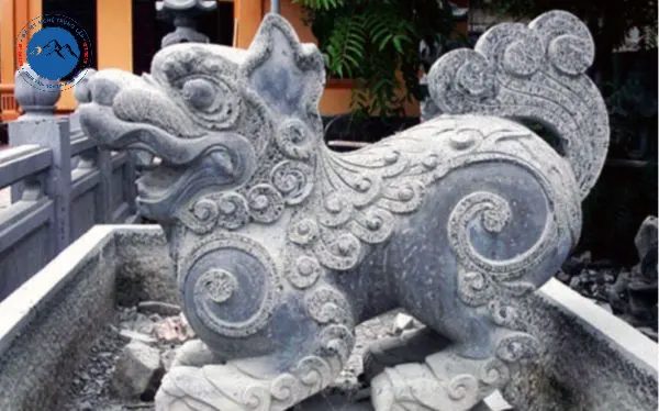 Nghê đá phong thủy bảo vệ ngôi nhà, mang lại bình an