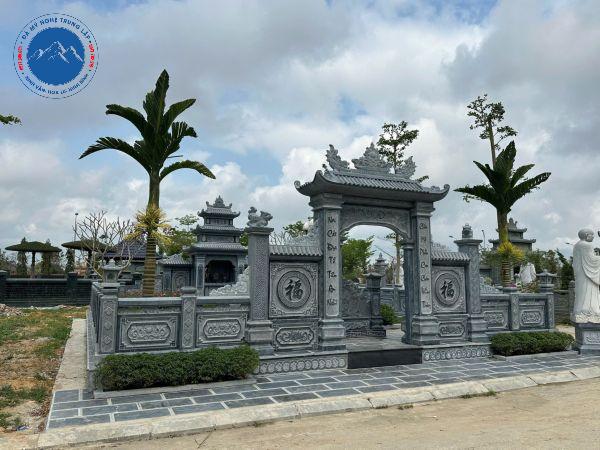 Những điều cần lưu ý khi tìm kiếm đơn vị thi công lăng mộ đá tại Phường Ninh Sơn