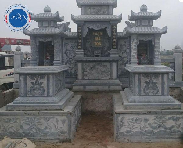Phần bưng của mộ đá
