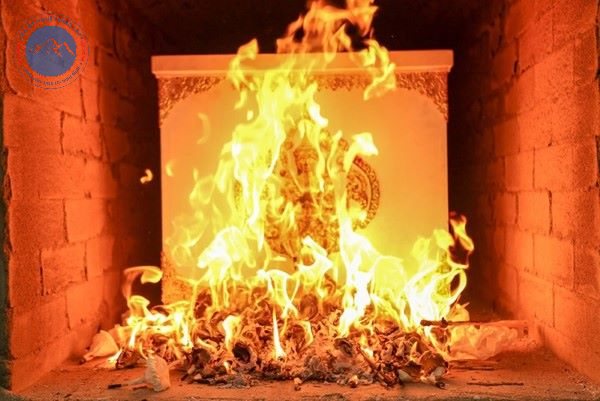 Quy trình hỏa táng người chết là gì?