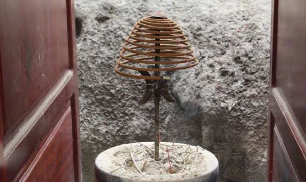 Thắp hương sau lễ tang, trong dịp tuần, 49 ngày