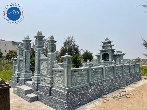 Thi công khuôn viên khu lăng mộ gia đình đá nguyên khối