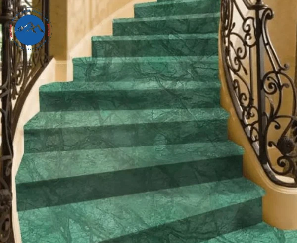 Thiết kế bậc thềm đá hoa cương xanh ngọc bích phong thủy tốt
