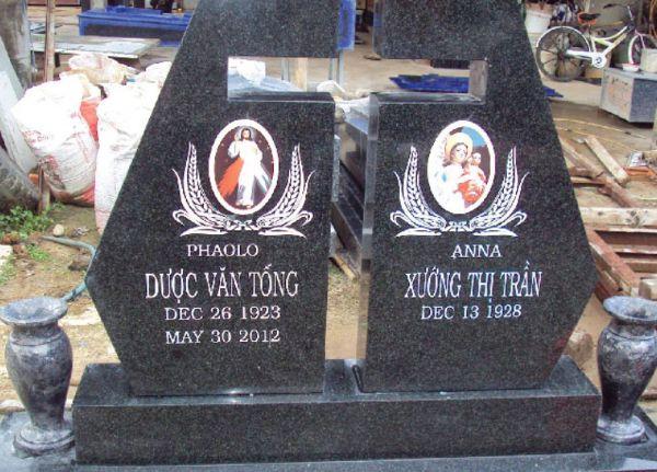 Thiết kế bia mộ đôi đá hoa cương nguyên khối cao cấp