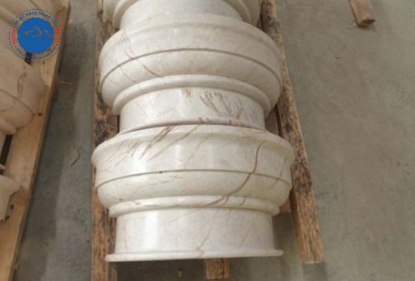 Thiết kế chân cột đá hoa cương đẹp mắt ấn tượng