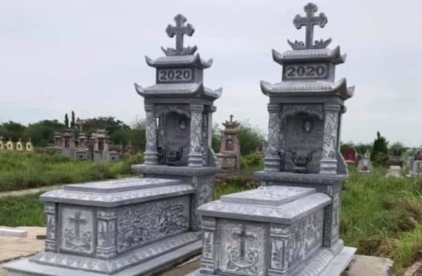Thiết kế mộ đá đôi với mái vòm tượng trưng cho sự gắn kết