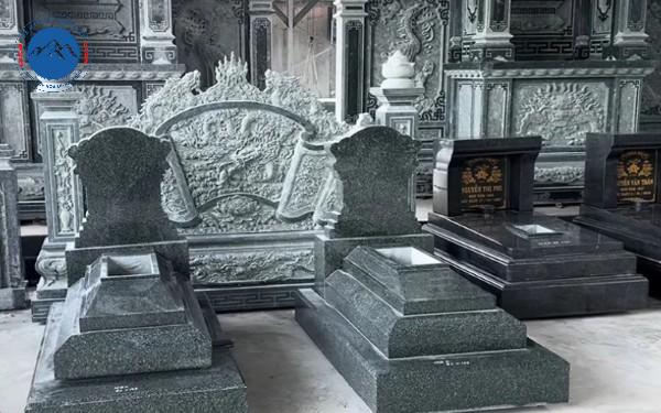 Thiết kế mộ đôi đá hoa cương cho ông bà