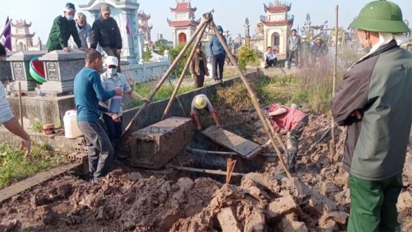 Thời điểm thích hợp để tiến hành cải táng, sang cát
