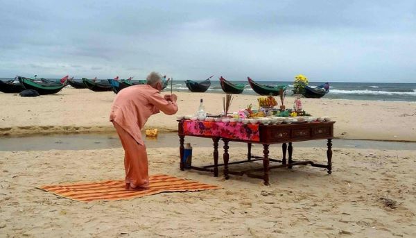 Thủ tục làm mộ gió