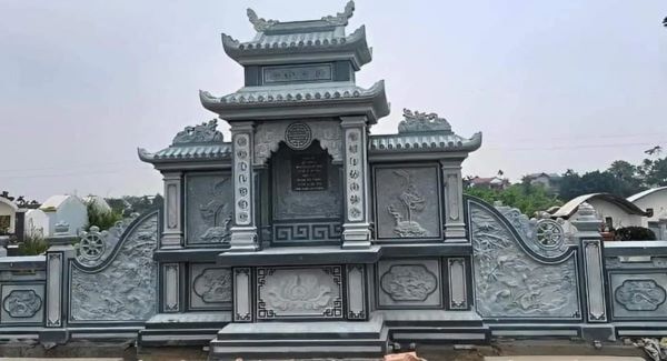 Từng chi tiết tinh xảo của lăng mộ đá xanh đen