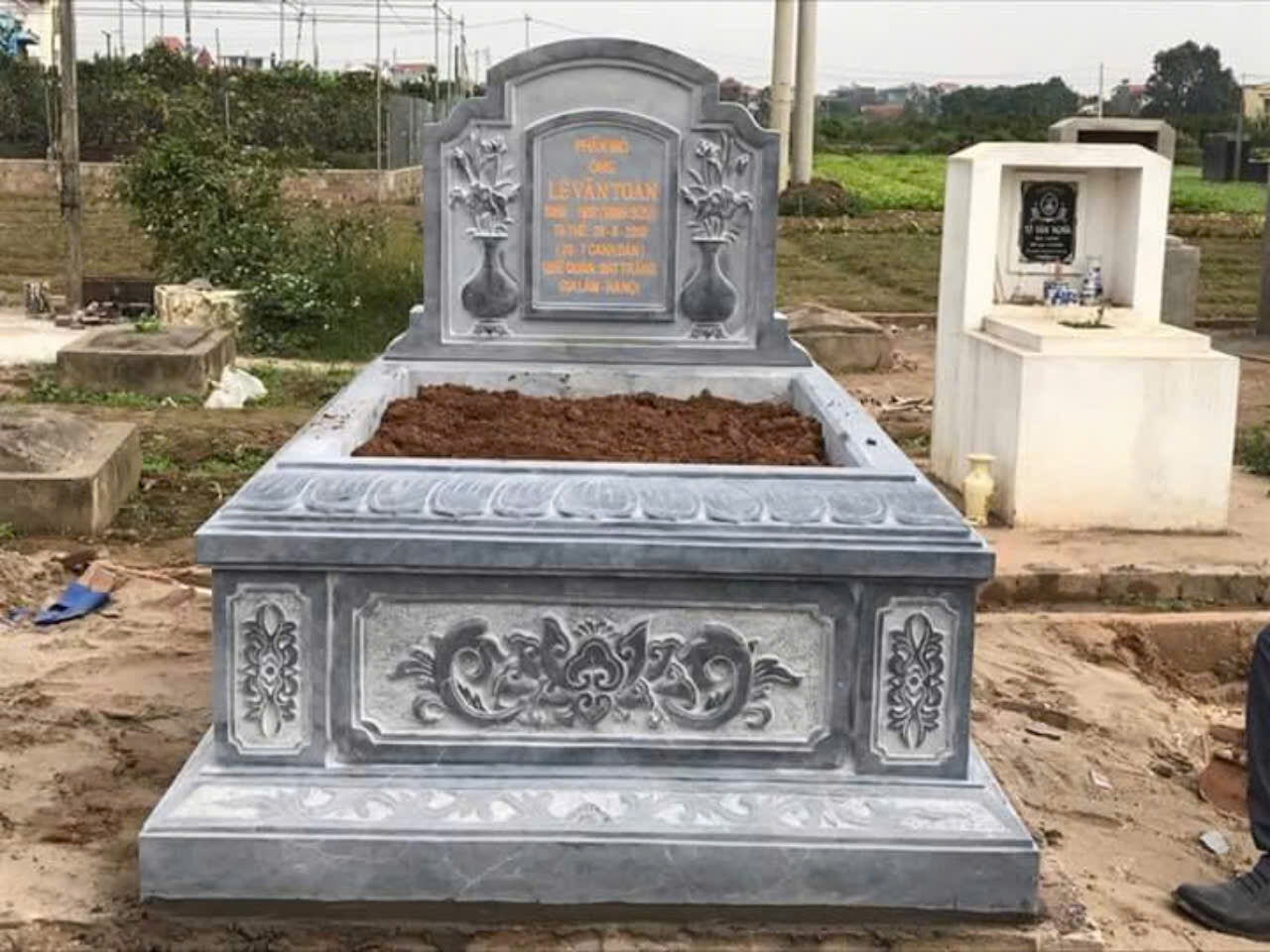 ành cho những gia đình muốn mộ phần rộng rãi và bề thế